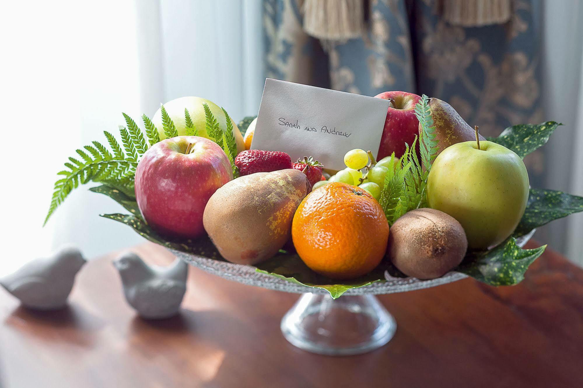 Palazzo Del Vicere Aparthotel Lezzeno Ngoại thất bức ảnh